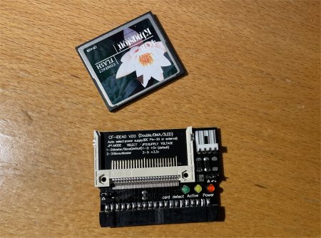 Compact Flash adaptor and card
